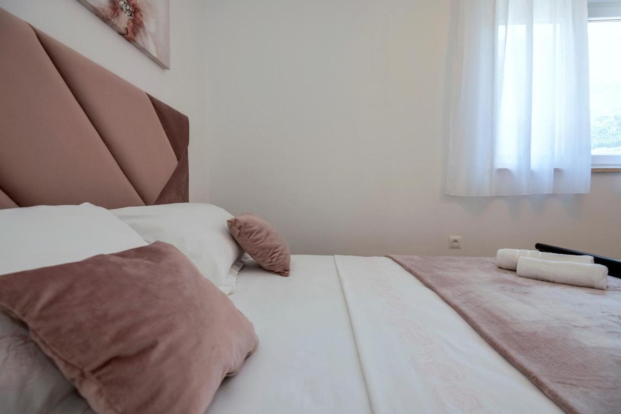 Luxury Apartment Makarska 2Min From Beach Buitenkant foto