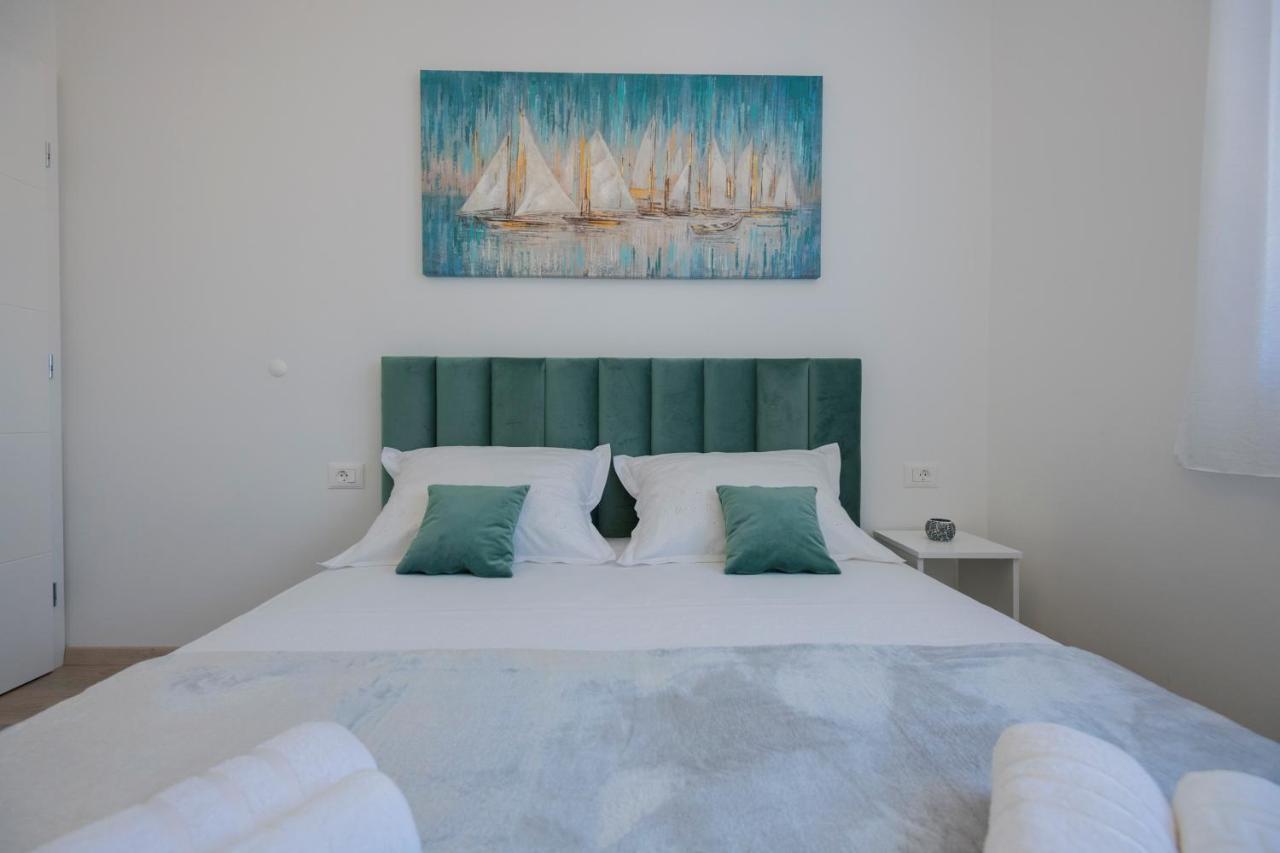 Luxury Apartment Makarska 2Min From Beach Buitenkant foto