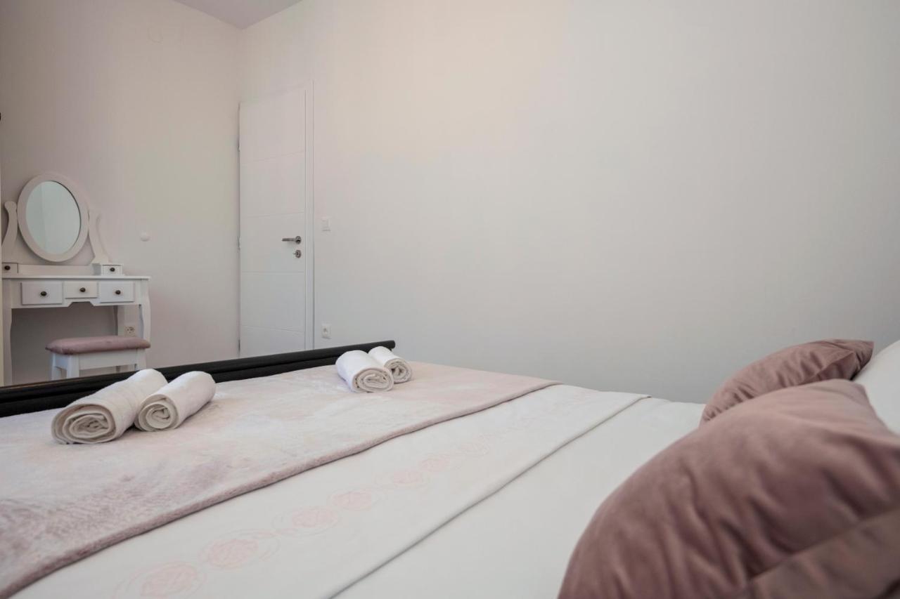 Luxury Apartment Makarska 2Min From Beach Buitenkant foto