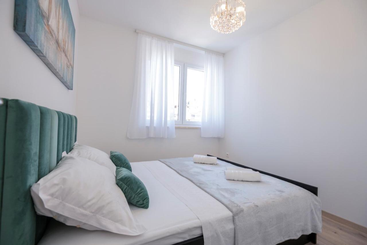 Luxury Apartment Makarska 2Min From Beach Buitenkant foto